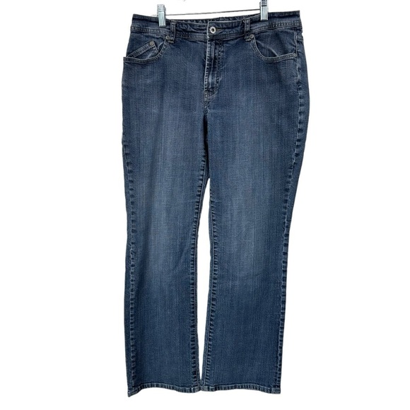 Chico's Jeans Platinum Denim Straight Leg Five-Pocket, size 2 - Picture 1 of 6